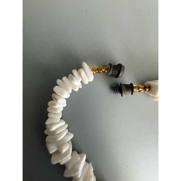 Vintage Puka Shell Necklace White and Pink Barrel Clasp 18.5 inch - Picture 5 of 5